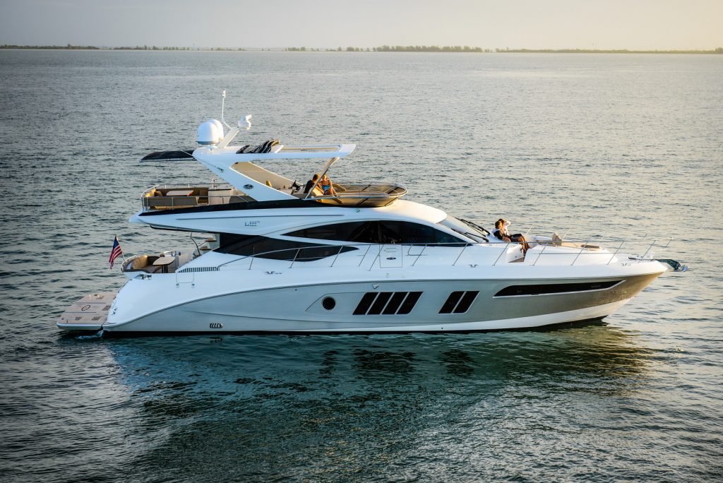 Flybridge Yachts A Commanding View